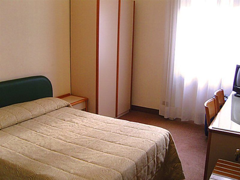 Mokinba Hotels Cristallo Μιλάνο Εξωτερικό φωτογραφία